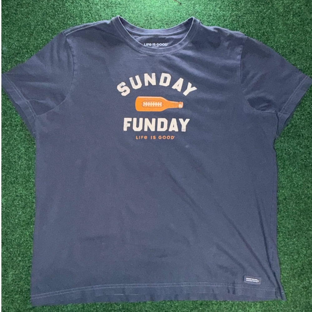 Life is Good Mens XL Sunday Funday Crusher Tee Navy Blue Football Beer T-Shirt